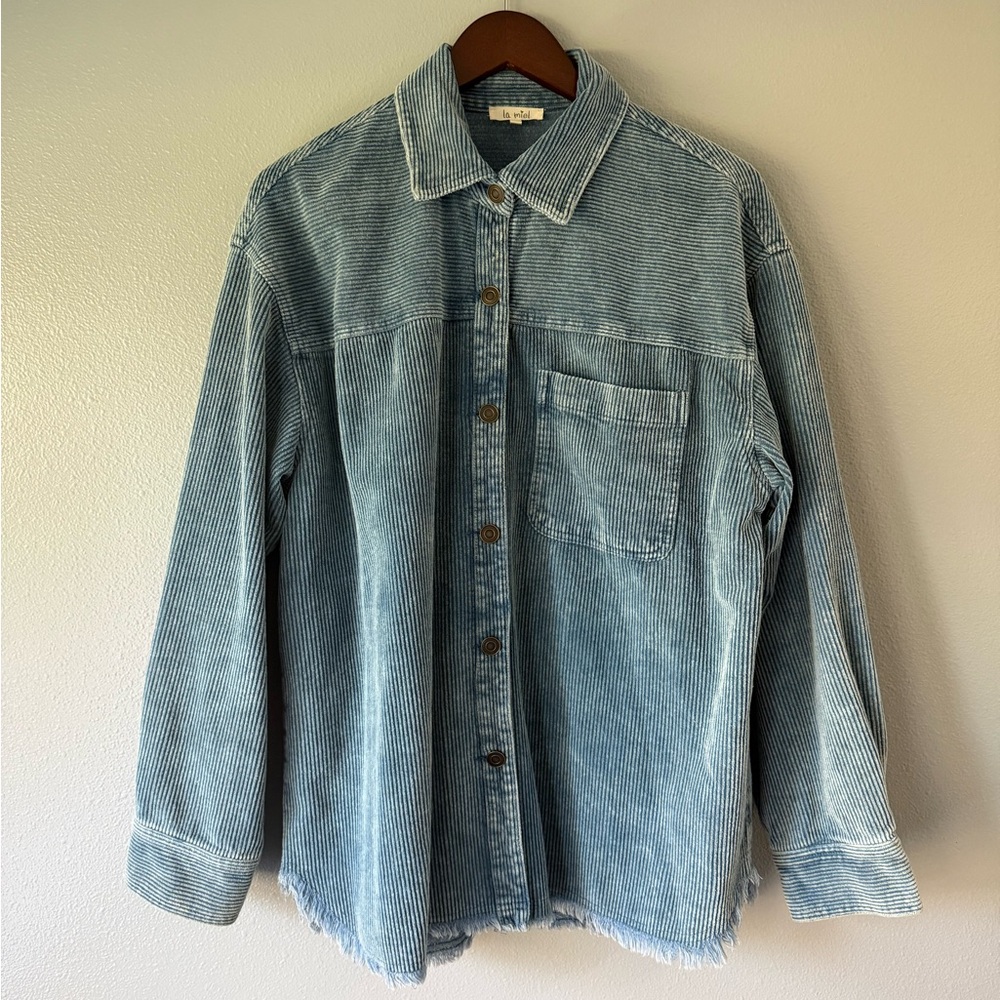 5 Shackets/$80 - Women’s Large - Picture 8 of 11